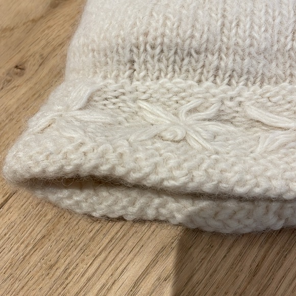 Borjesson Winter Hat - Picture 2 of 4